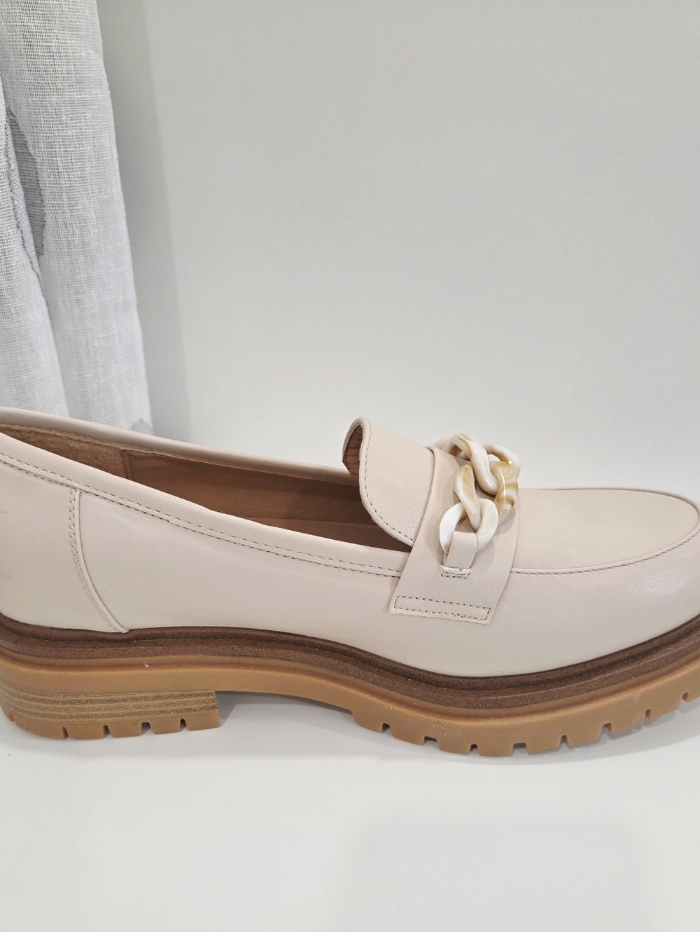 PENN Chunky Platform Loafers Chain Detail Beige Size 10WW - Picture 6 of 12